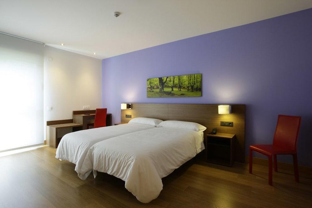 Hotel Aginaga Hotela 2*